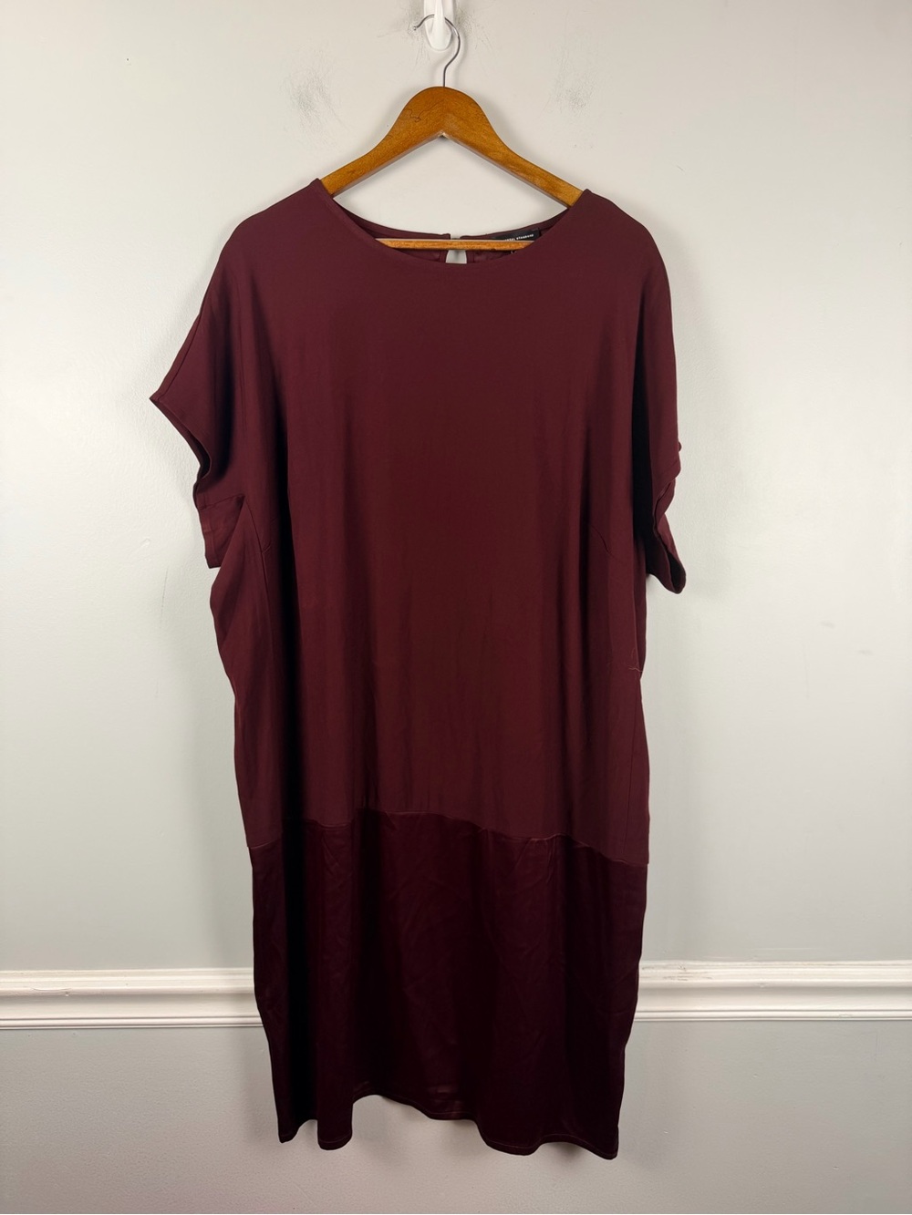 Universal Standard Avenir Double Luxe Dress Black Cherry Plus Size M 18/20 - Picture 4 of 9
